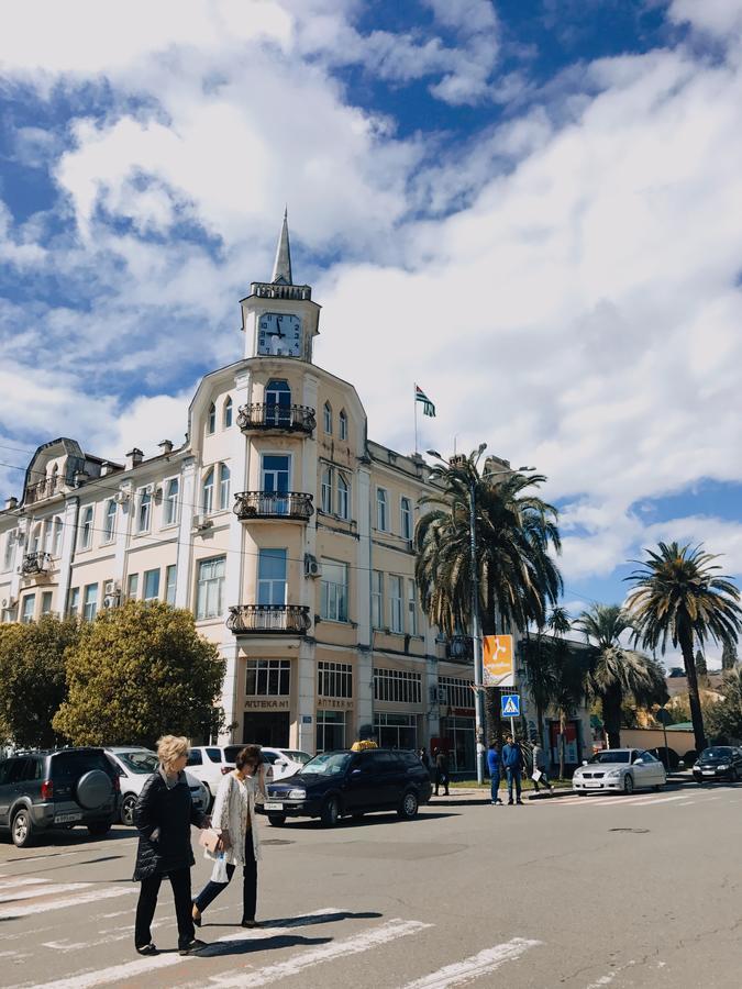 Hotel By The Sea Rozetta Sukhumi Exterior foto
